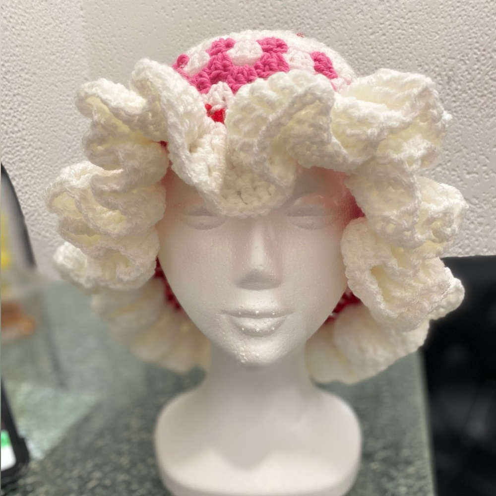 Fluffy Ruffle Crochet Hat 🎀✨